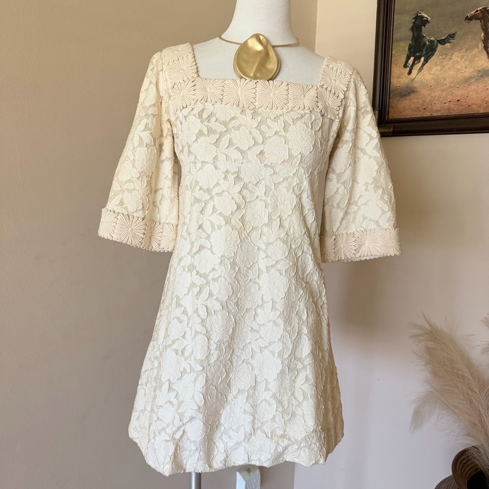 YSL Vintage Elegant Cream Lace Square-Neck Dress